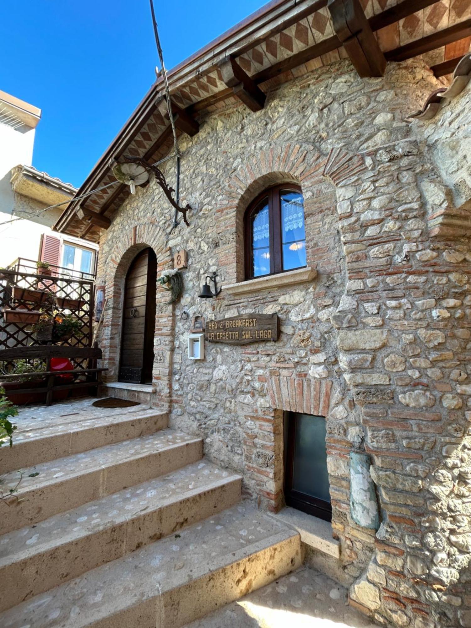 B&B La Casetta Sul Lago Colle di Tora Екстериор снимка